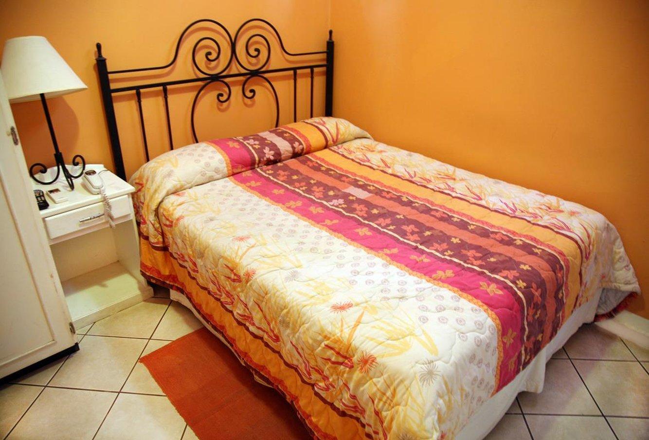 Forty Winks Inn Port of Spain Exterior photo